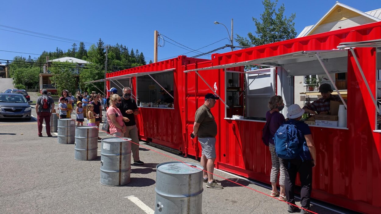Des restaurateurs élisent domicile dans de vieux conteneurs à Rimouski