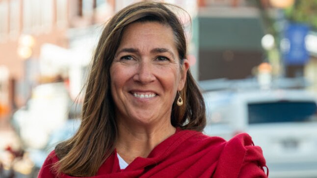 Kim Rayworth répond aux Questions de l'heure | OHdio | Radio-Canada