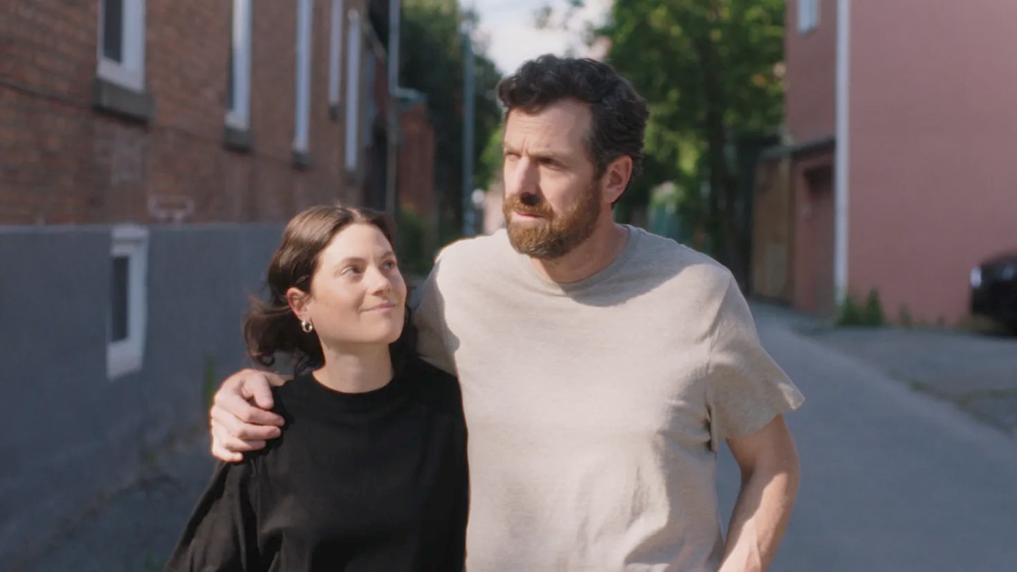 Entrevue avec scénariste et comédienne Julianne Côté : De Pierre en fille
Entrevue avec scénariste et comédienne Julianne Côté : De Pierre en fille