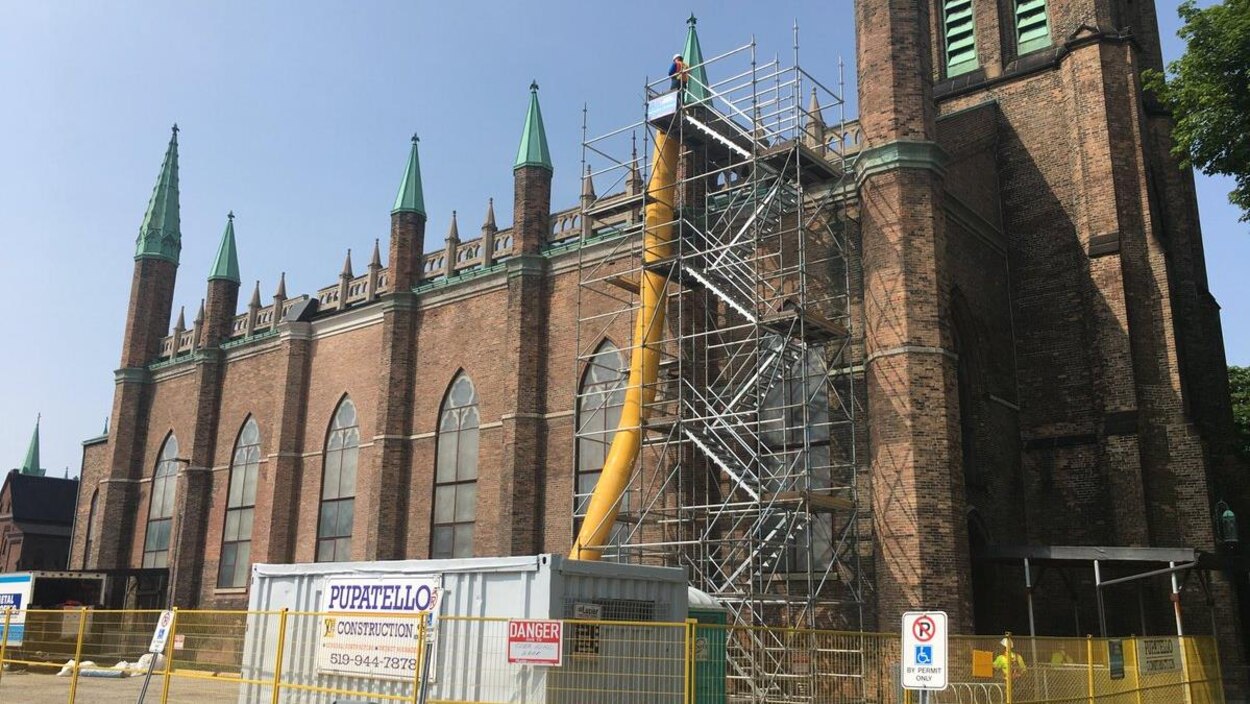 Début des travaux à l’église Assomption de Windsor RadioCanada