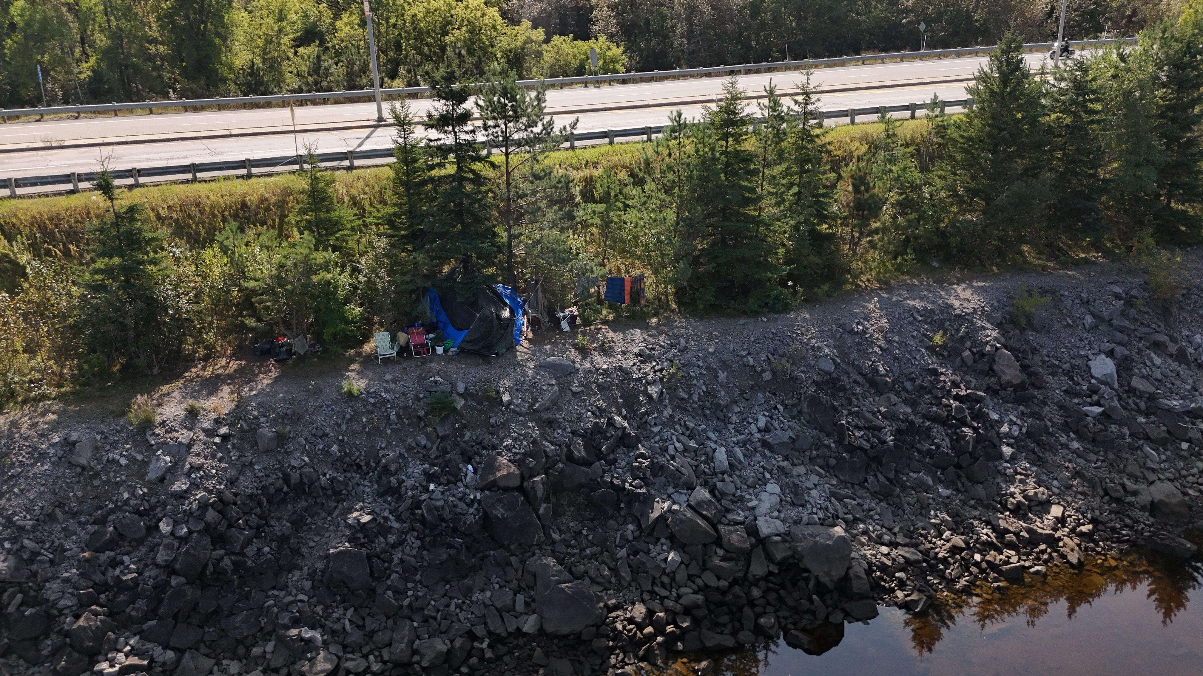 Saguenay veut démanteler un campement pour sans-abri