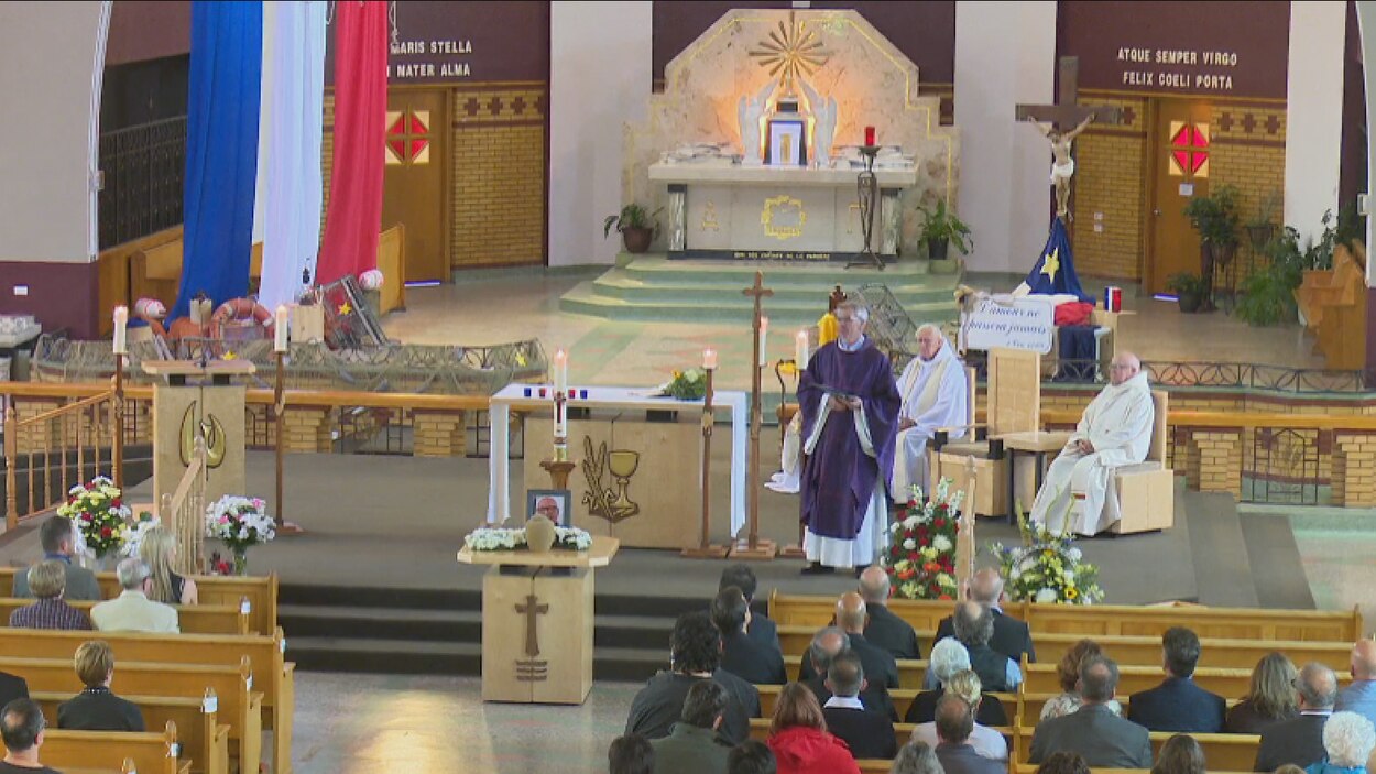 Témoignages touchants à PetitRocher aux funérailles de Denis Richard