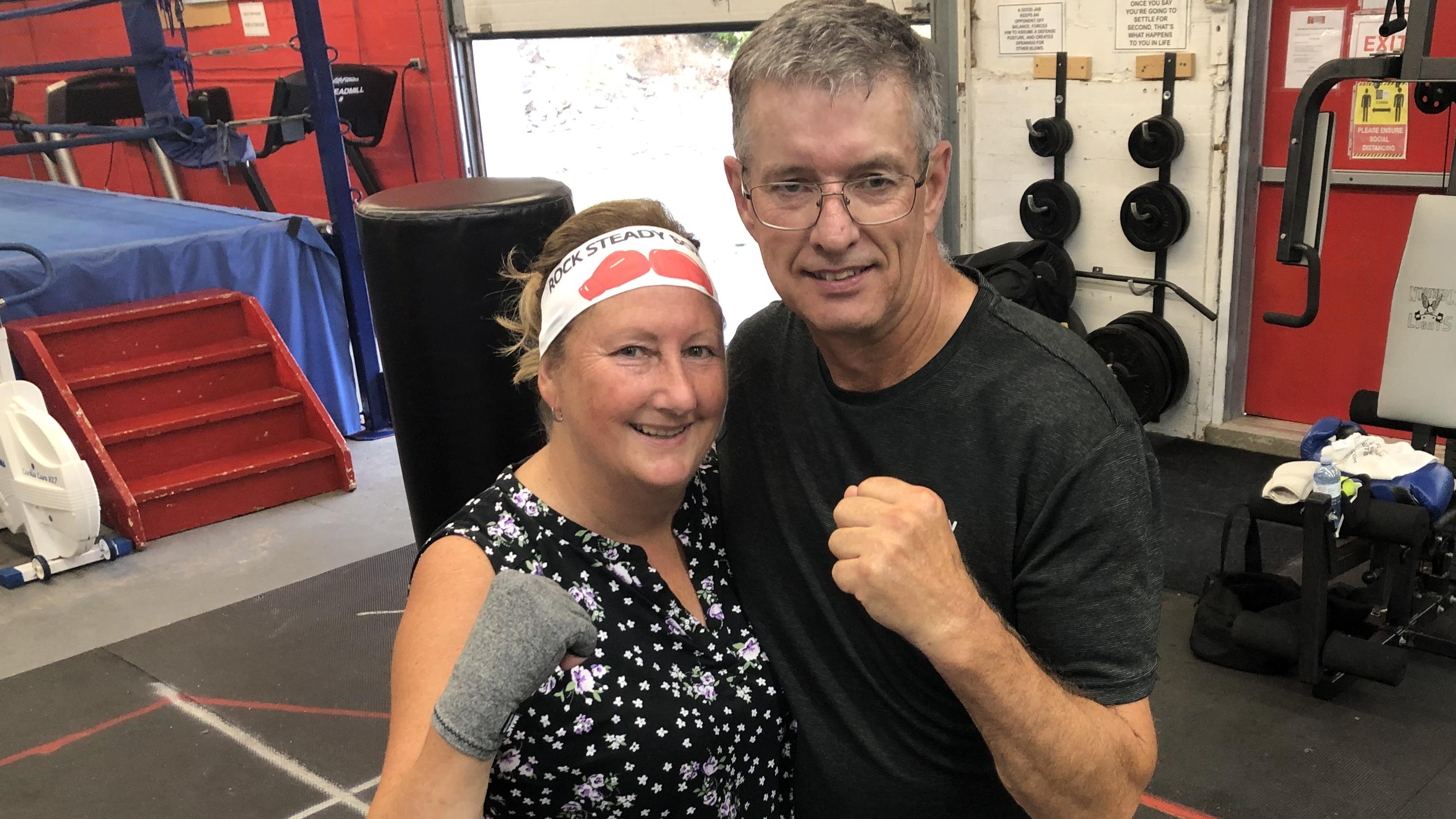 Un cours de boxe pour maîtriser les symptômes du parkinson
Un cours de boxe pour maîtriser les symptômes du parkinson