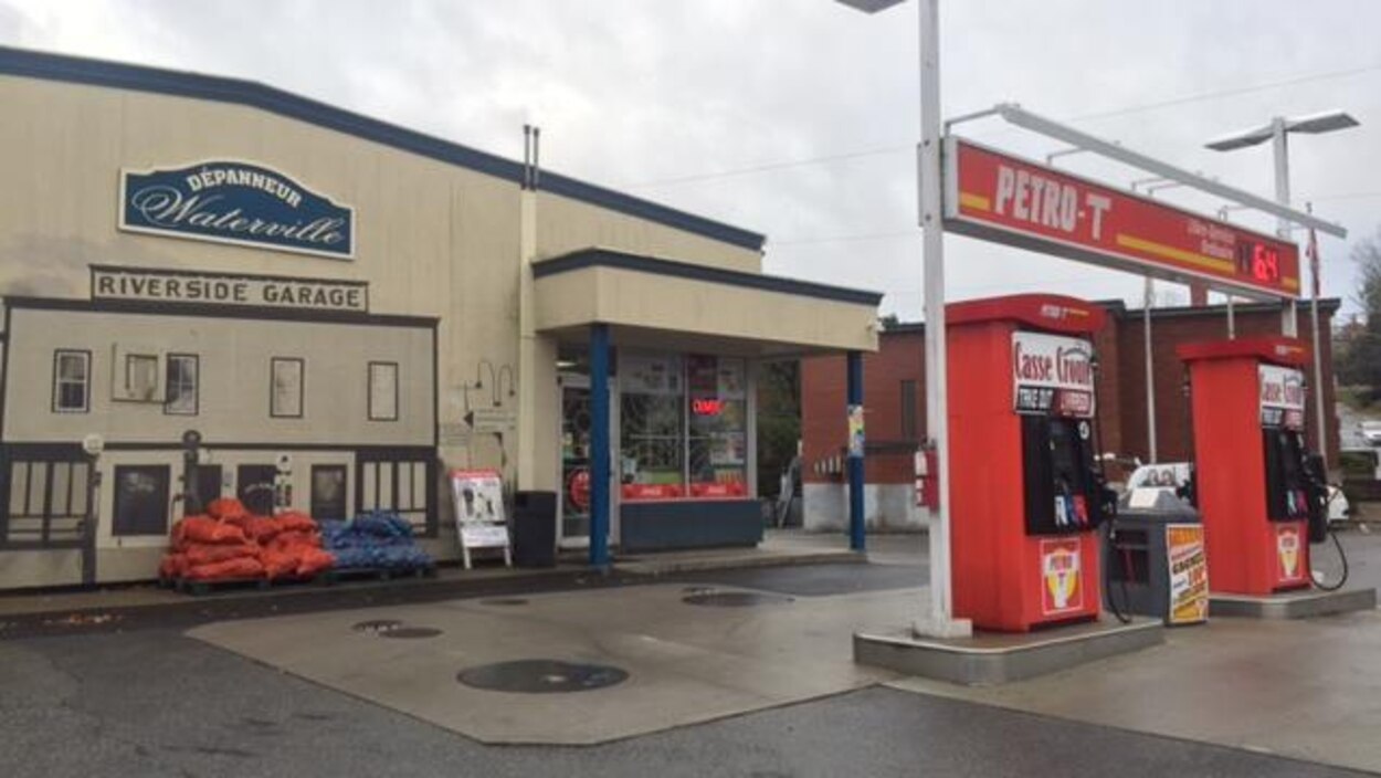 Le dépanneur de Waterville attire les foules depuis la fermeture de l