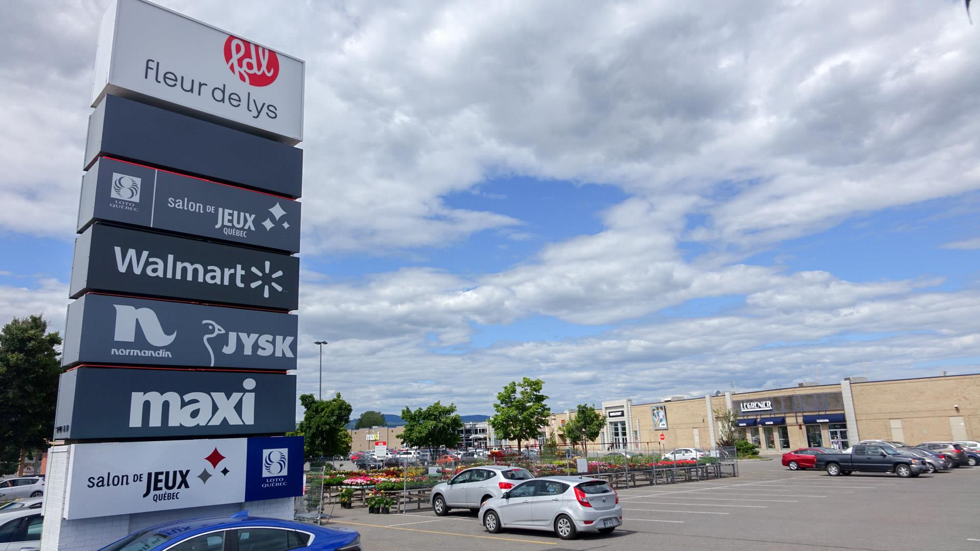 Le centre Fleur de Lys vendu à une entreprise de Québec RadioCanada.ca