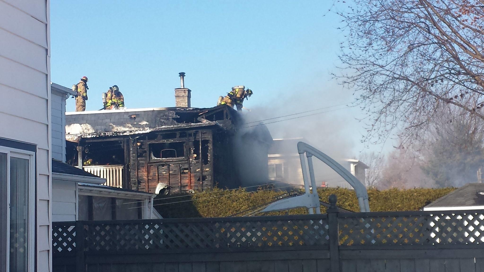 Trois blessés dans l’incendie d’un duplex à Granby RadioCanada Trois blessés dans l’incendie d’un duplex à Granby RadioCanada