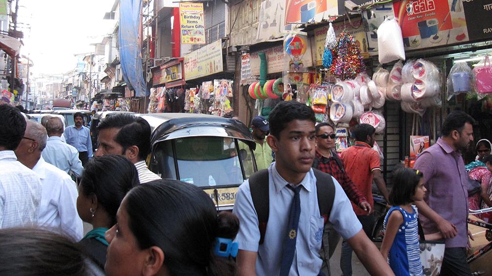 Une rue du quartier chaud de Pune, en Inde