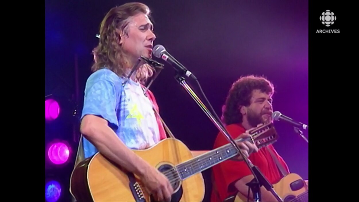 La musique du groupe 1755 fait vibrer l’Acadie depuis les années 1970