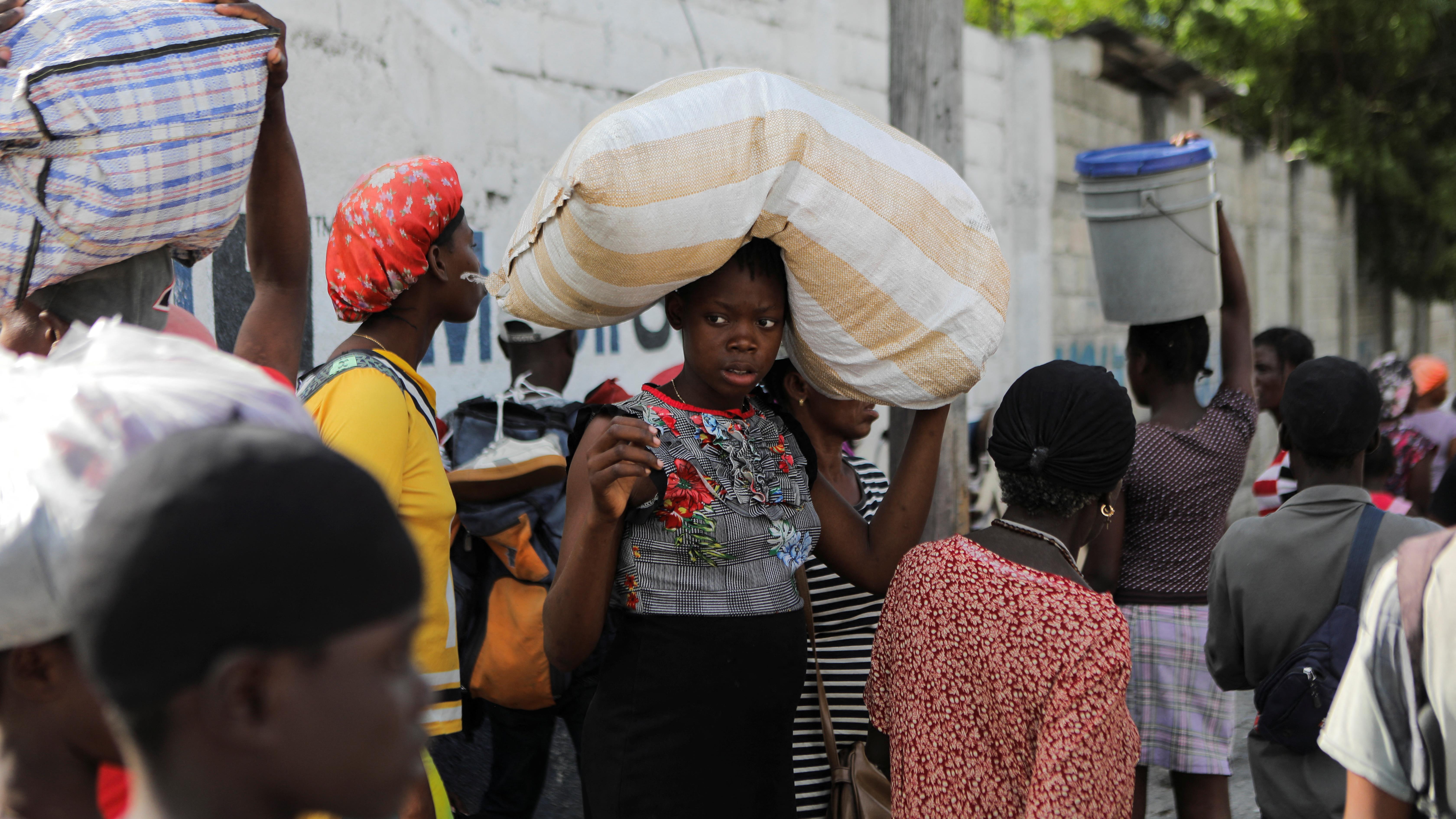 Le gouvernement canadien sanctionne trois riches Haïtiens | Radio-Canada