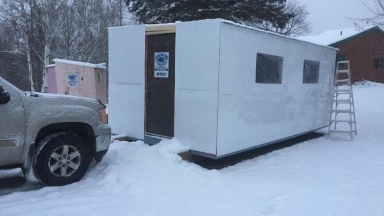 Ice Hut Rentals n'a pas de permis commercial RadioCanada