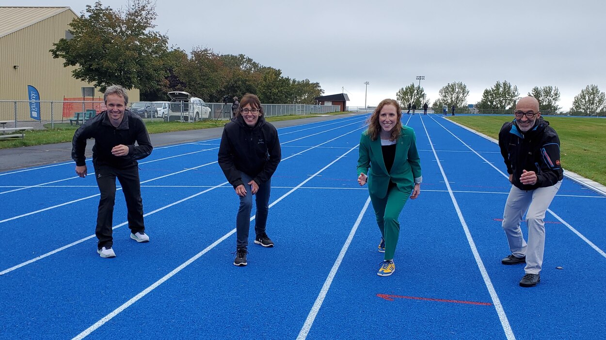 La nouvelle piste d’athlétisme est inaugurée à Rimouski RadioCanada