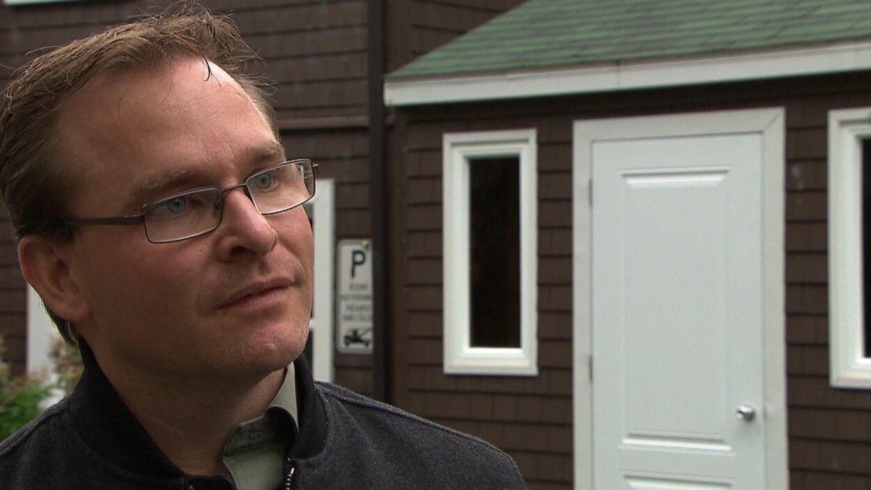 Pratique illégale de la médecine JeanFrançois Labrie demande un arrêt des procédures Radio