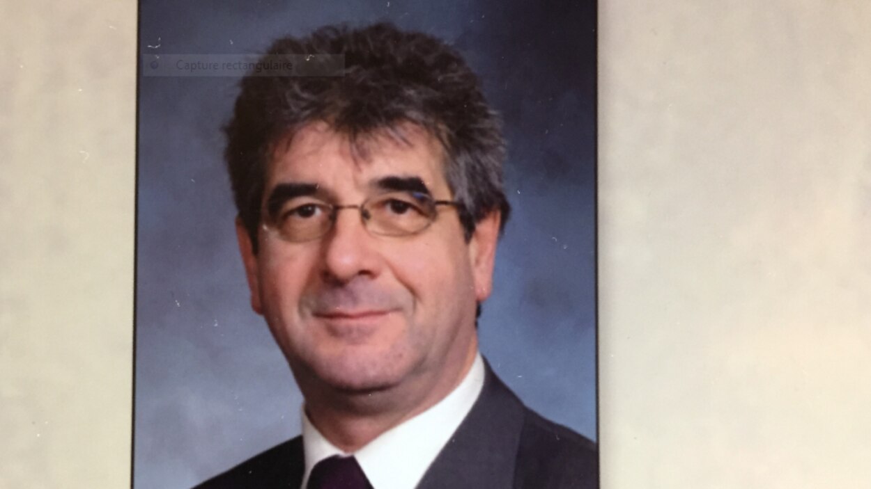 Un juge de Laval mis en cause pour avoir retardé 50 dossiers | Radio-Canada