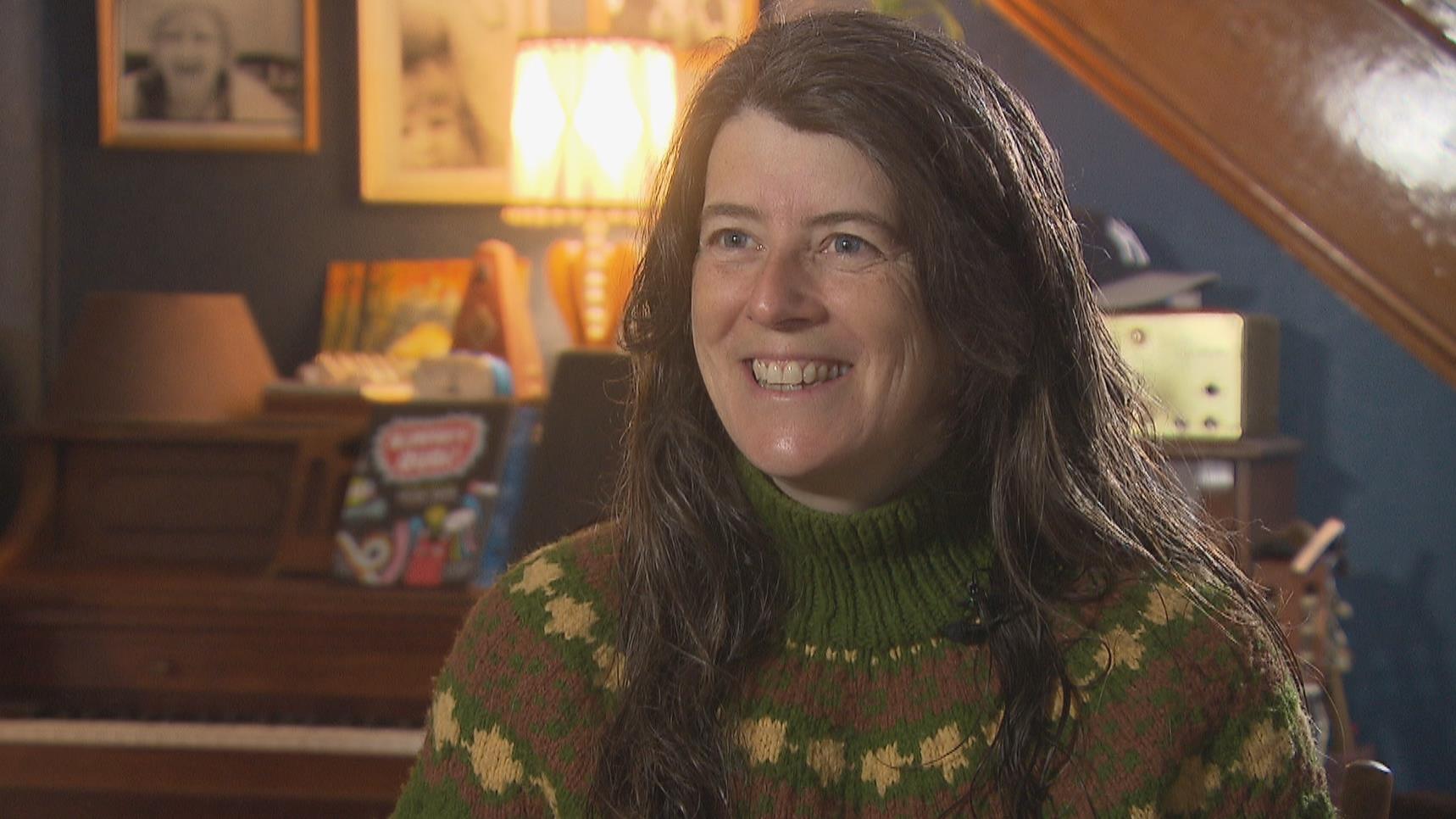 La rockeuse acadienne Julie Doiron effectue un retour
La rockeuse acadienne Julie Doiron effectue un retour