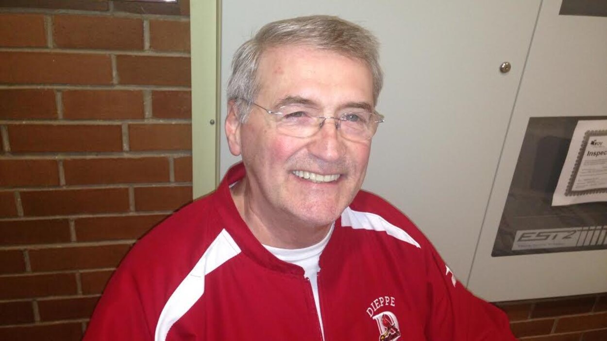 Procès le maire de Dieppe, Yvon Lapierre, a promis de blanchir son nom RadioCanada