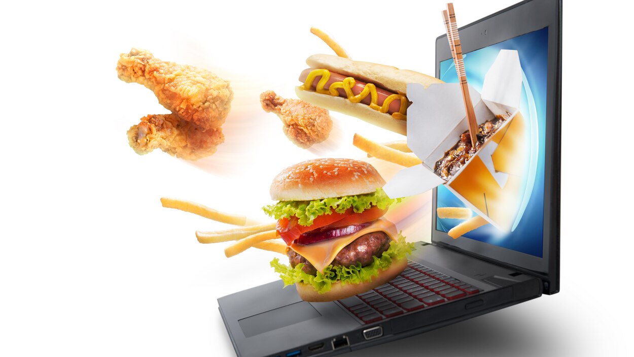 Les Jeunes Trop Exposes Aux Publicites Mettant En Vedette La Malbouffe Radio Canada Ca