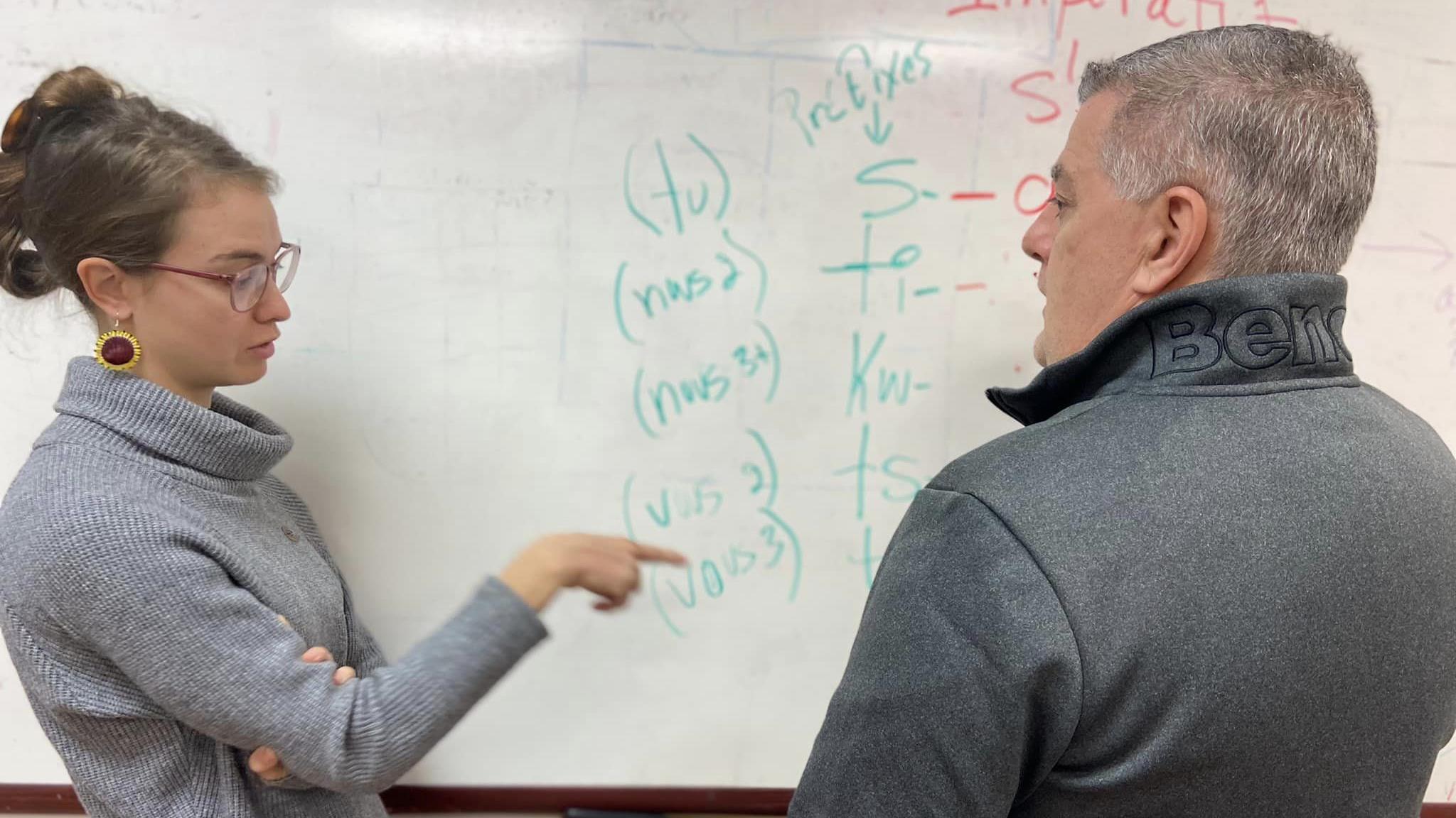 Mireille et l'apprentissage de la langue wendat
Mireille et l'apprentissage de la langue wendat