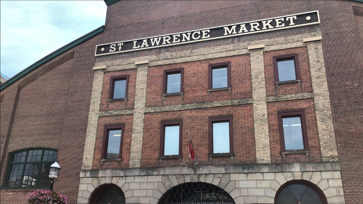 Le marché St. Lawrence peine à retrouver sa clientèle Coronavirus la situation en Ontario