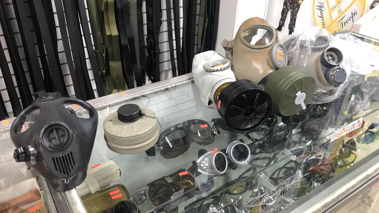 Accessoires militaire – Boutique Militaire Québec