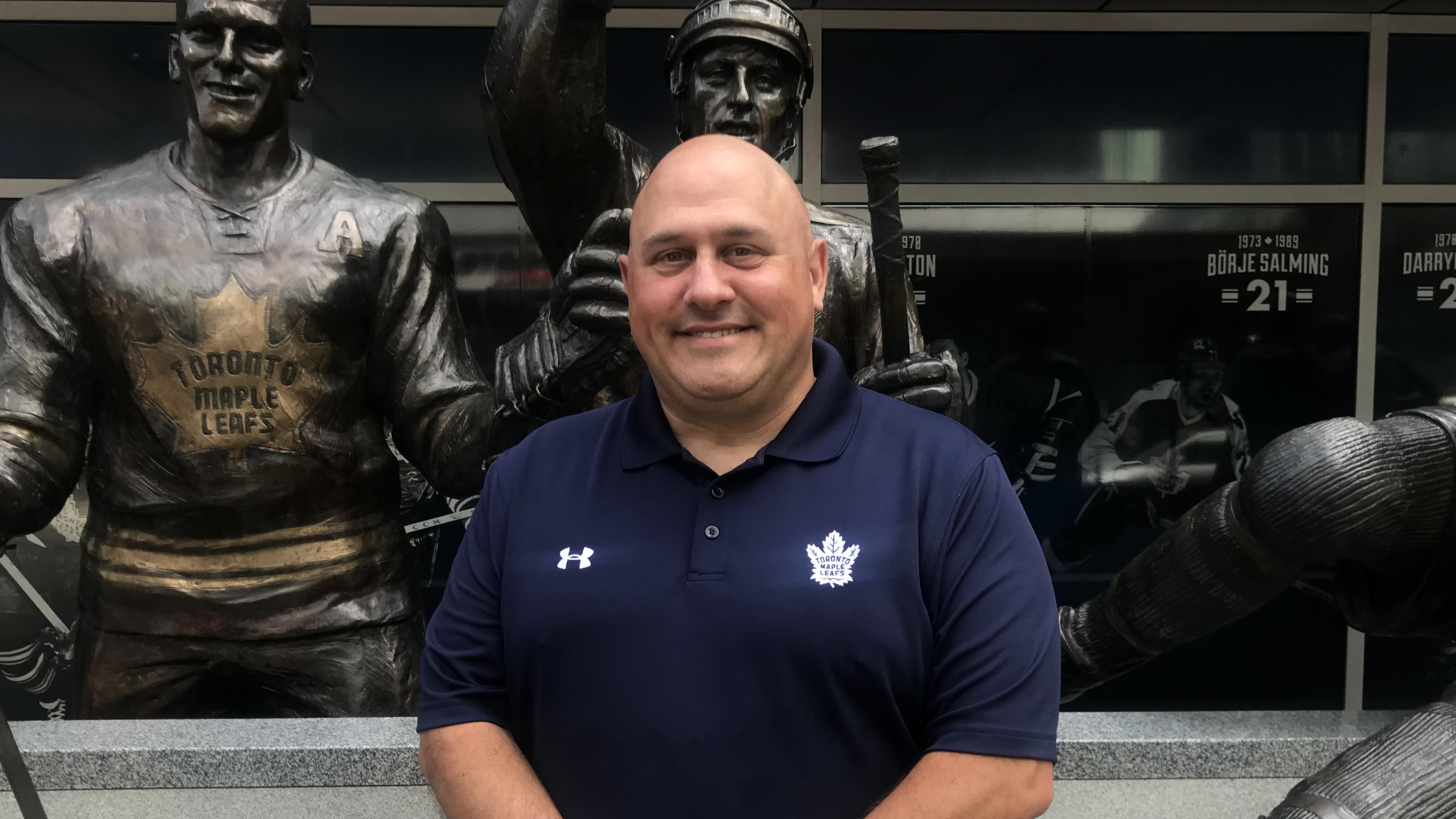 La voix franco-ontarienne derrière les Maple Leafs de Toronto