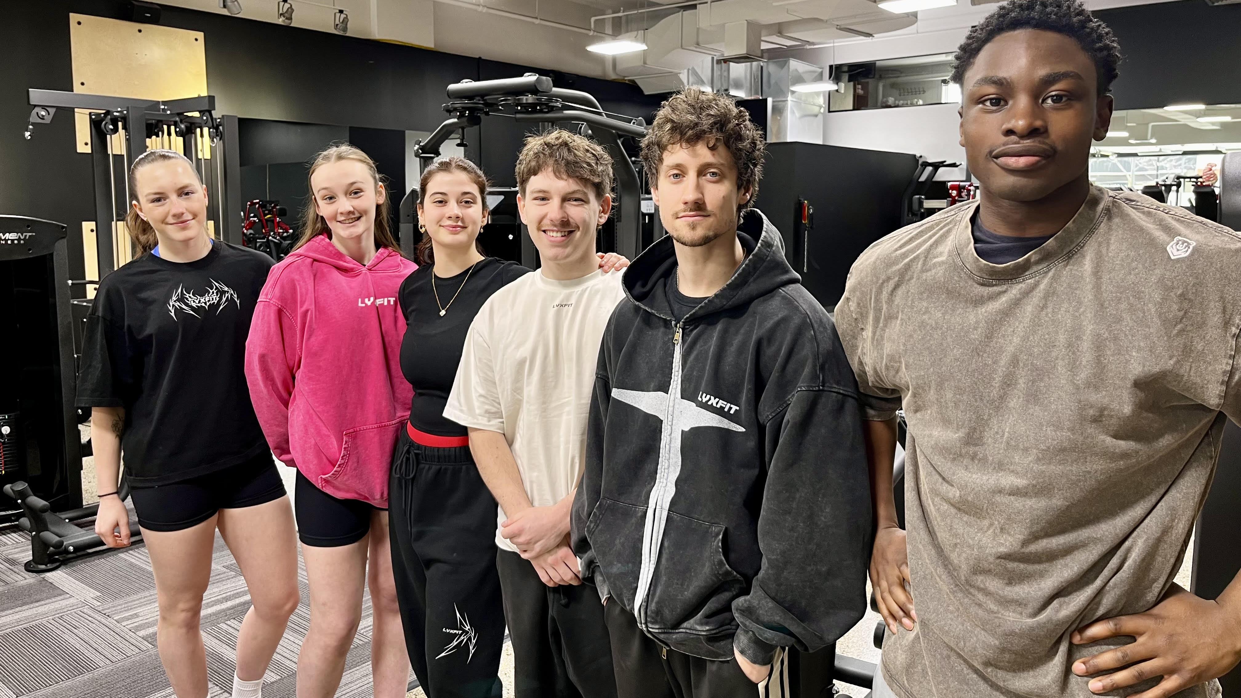 Une marque abitibienne tente de percer le marché du vêtement de sport