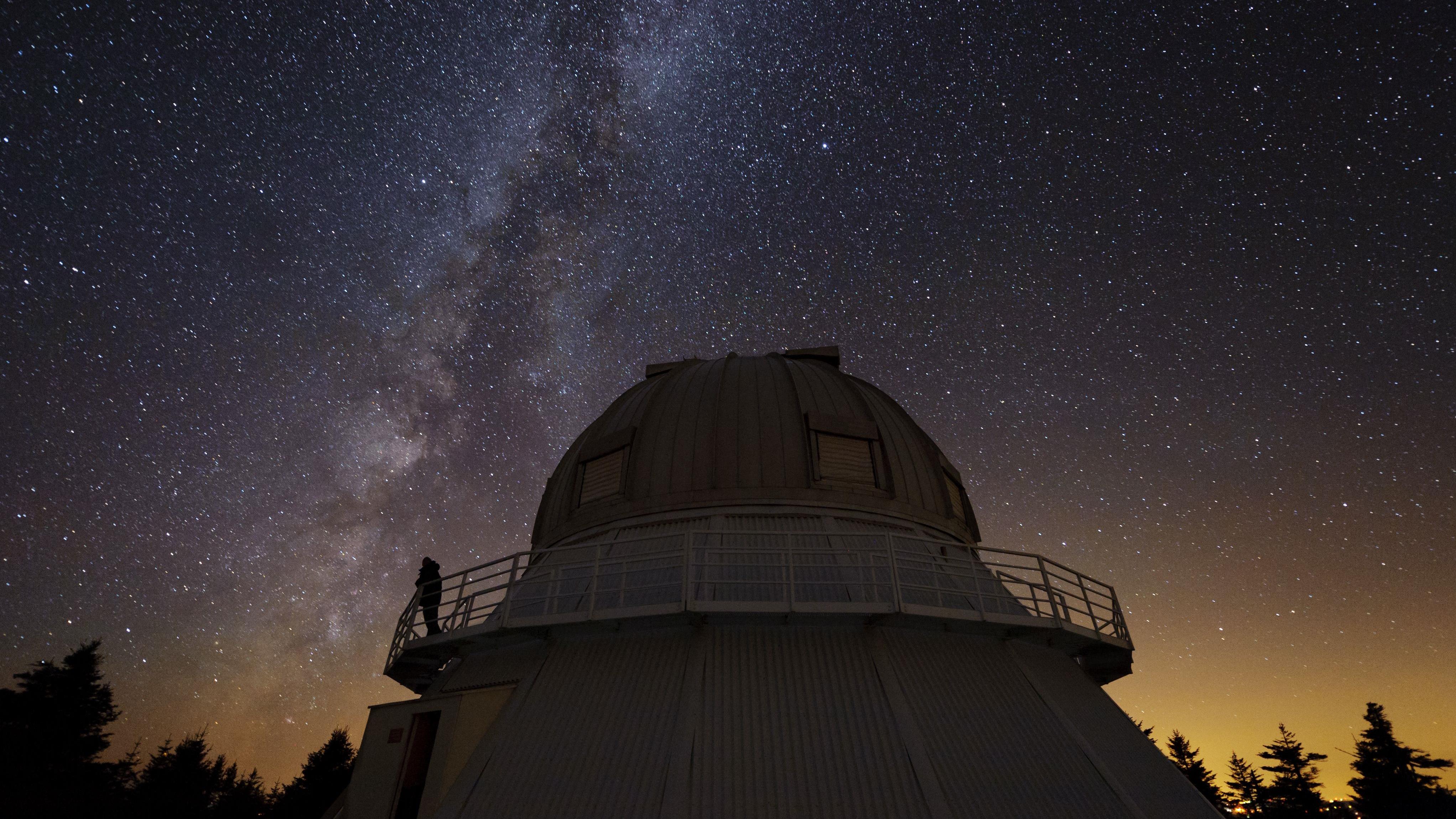 Половина звезды на а4. Те места где звезда. Полярная звезда созвездие. Звезды созвездия ореон. Те места где звезда.