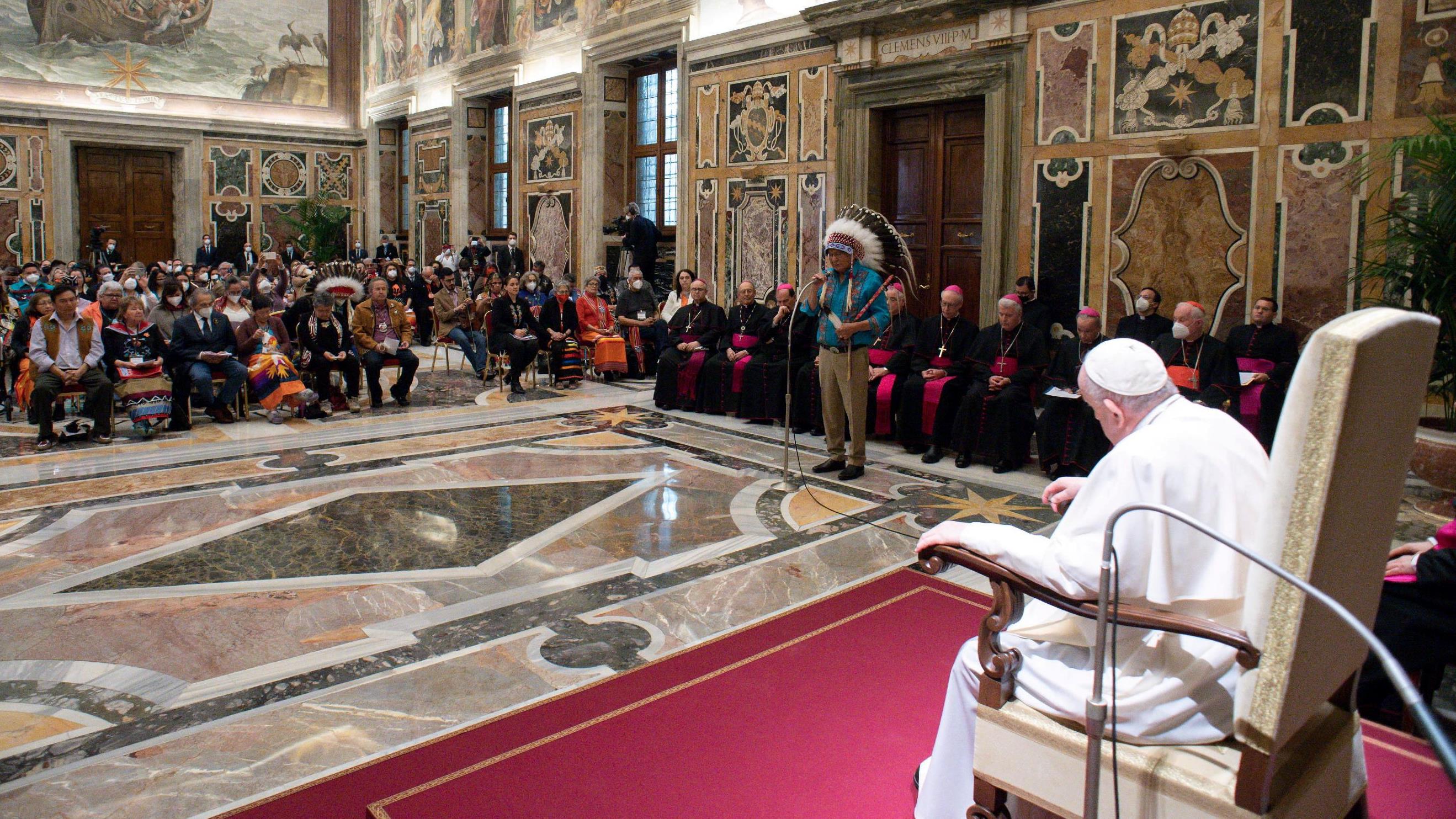 Le pape François prononce des excuses aux Autochtones canadiens
Le pape François prononce des excuses aux Autochtones canadiens