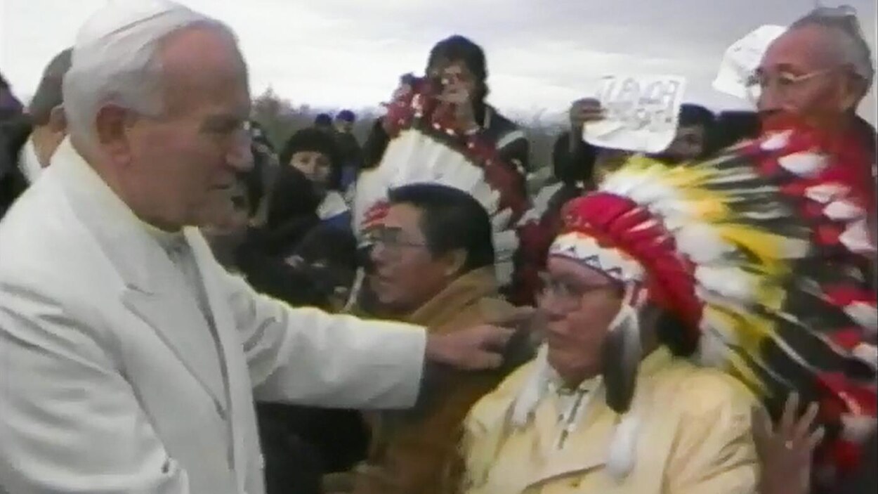 Le pape et les Autochtones, une relation qui a débuté avec Jean-Paul II ...