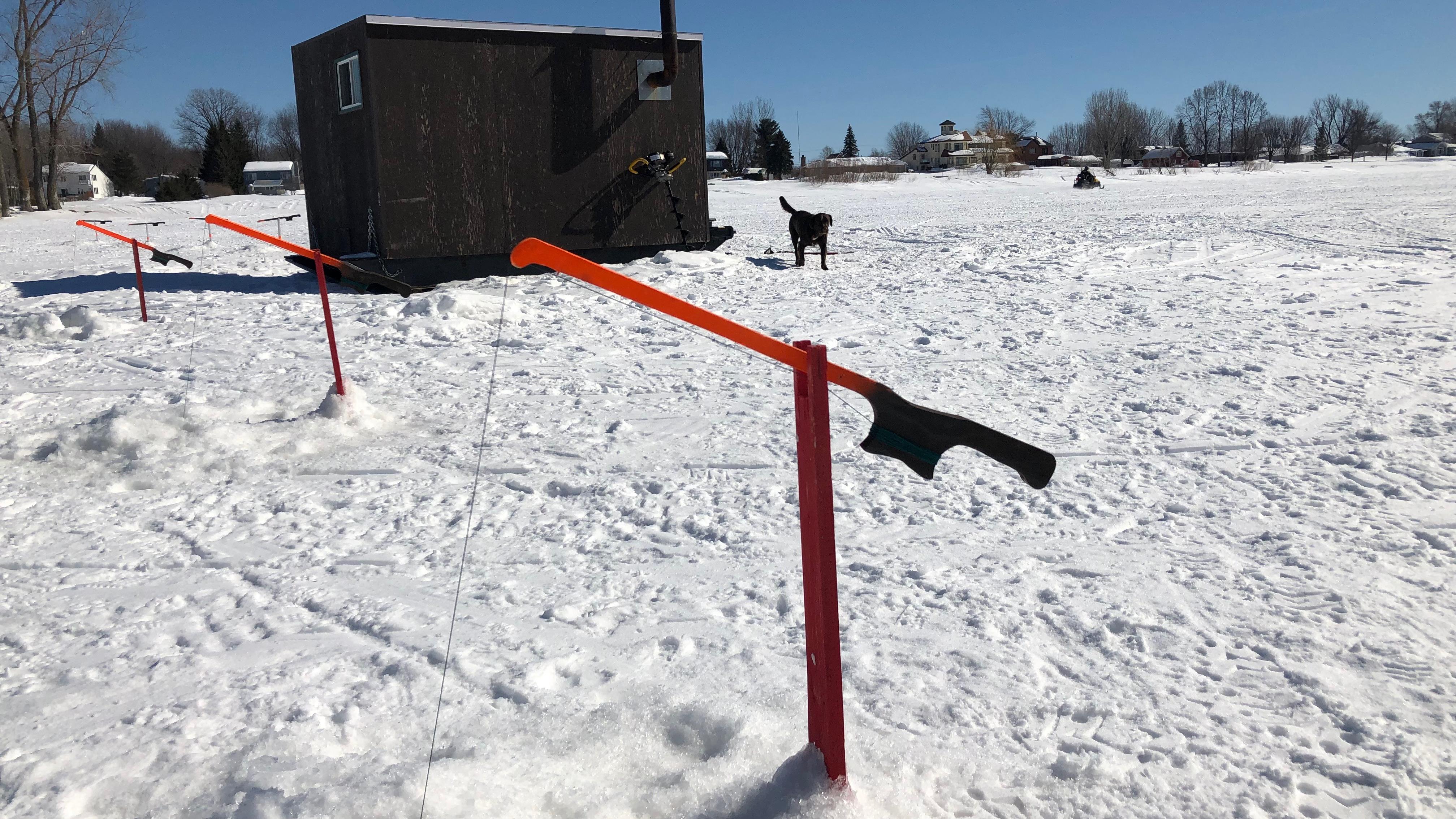 Les amateurs de pêche sur glace croisent les doigts