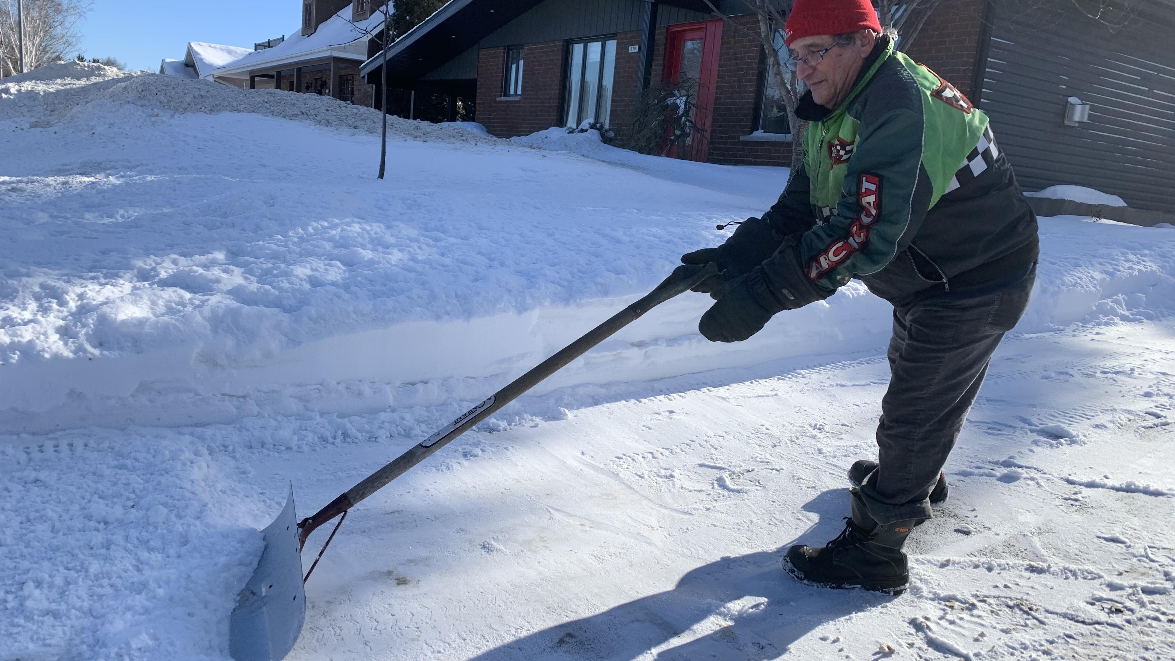 Une autre bonne bordée de neige pour la région | OHdio | Radio-Canada