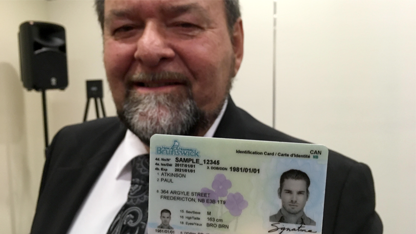 Les permis de conduire du NouveauBrunswick changent d'aspect RadioCanada Les permis de conduire du NouveauBrunswick changent d'aspect RadioCanada