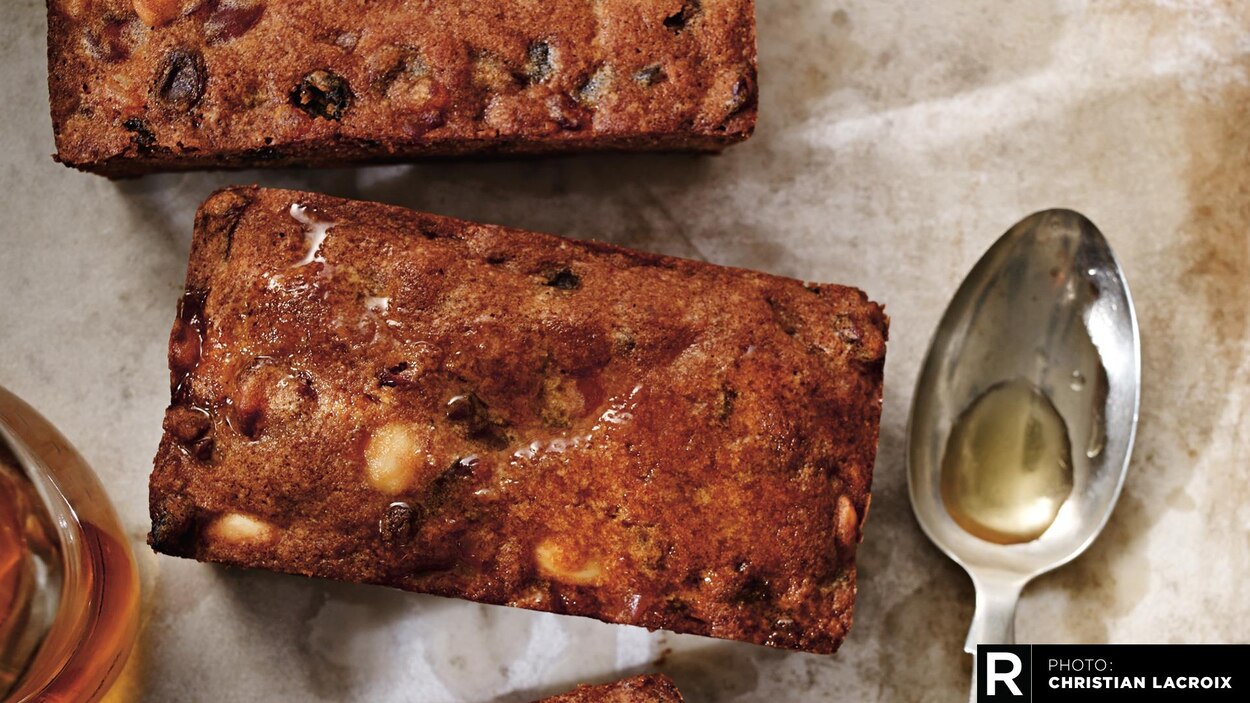 Recette De Ricardo Gateaux Aux Fruits Traditionnels Radio Canada Ca