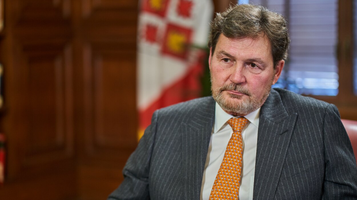 La désinformation mine la démocratie, prévient le juge en chef de la ...
