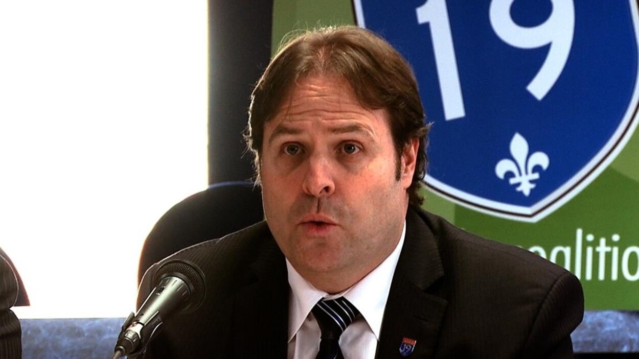 Le maire de Bois-des-Filion, Paul Larocque, annonce son retrait de la ...