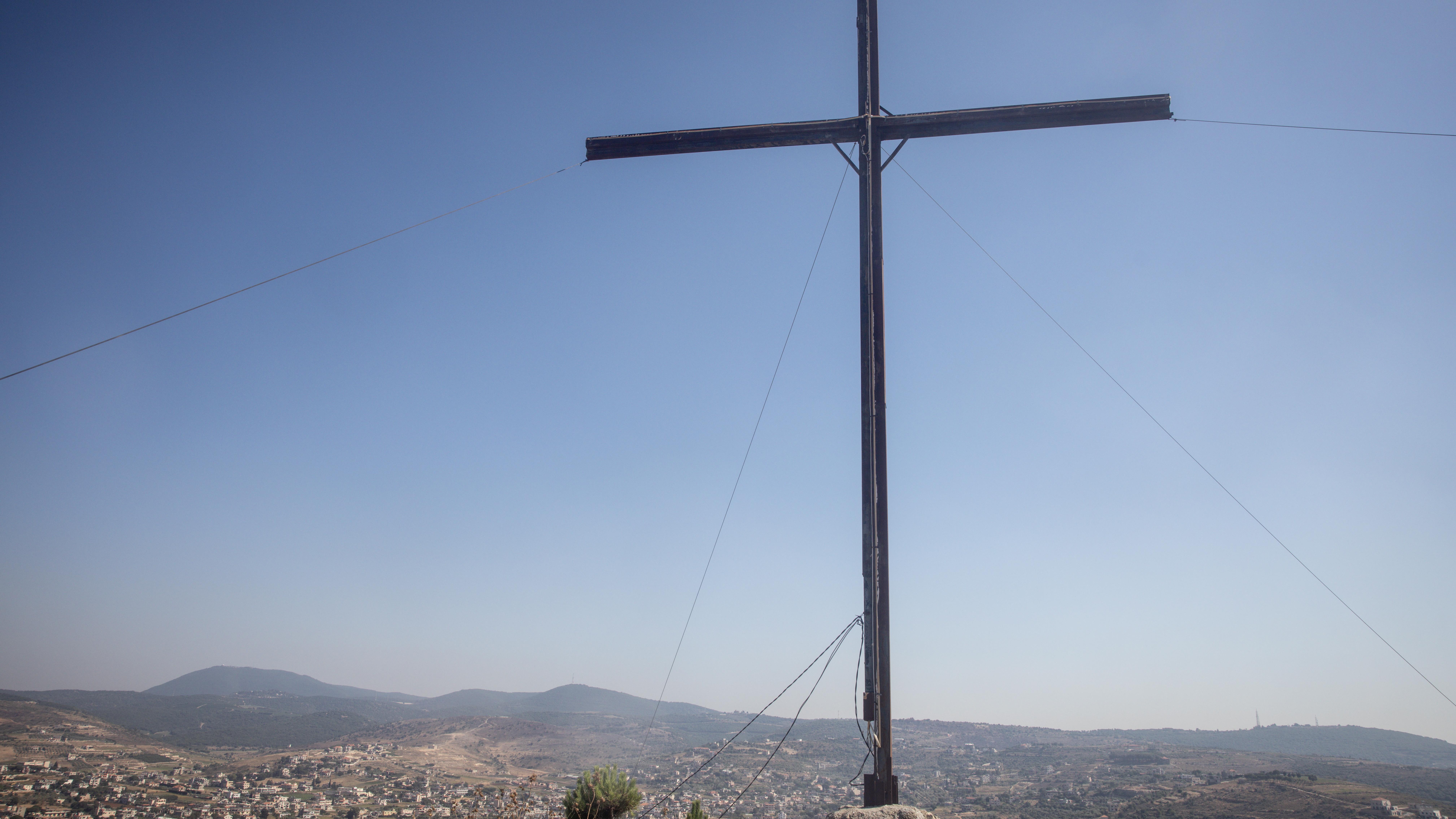 Snoubar Rmeich Pris entre Israël et le Hezbollah, l’irréductible village chrétien de ...