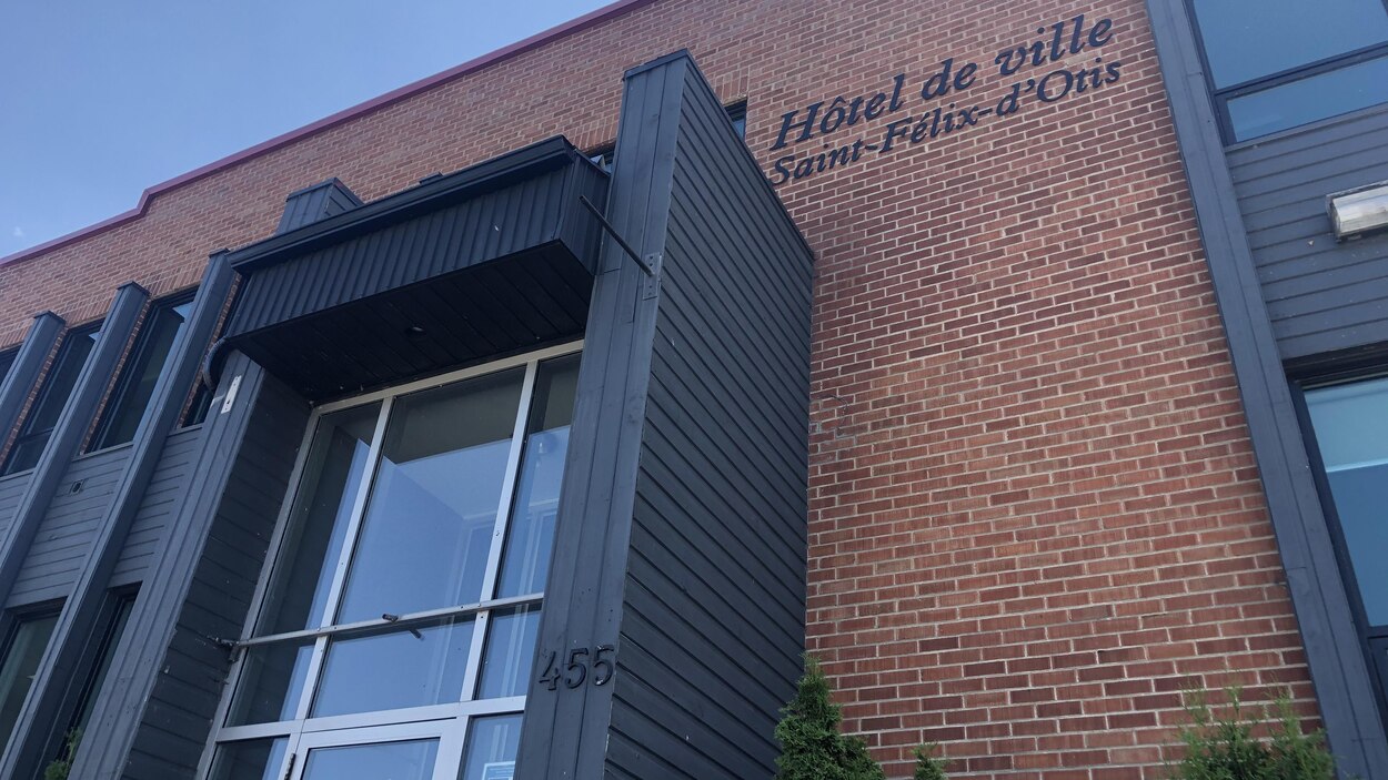 Un élu de SaintFélixd'Otis visé par la Commission municipale du