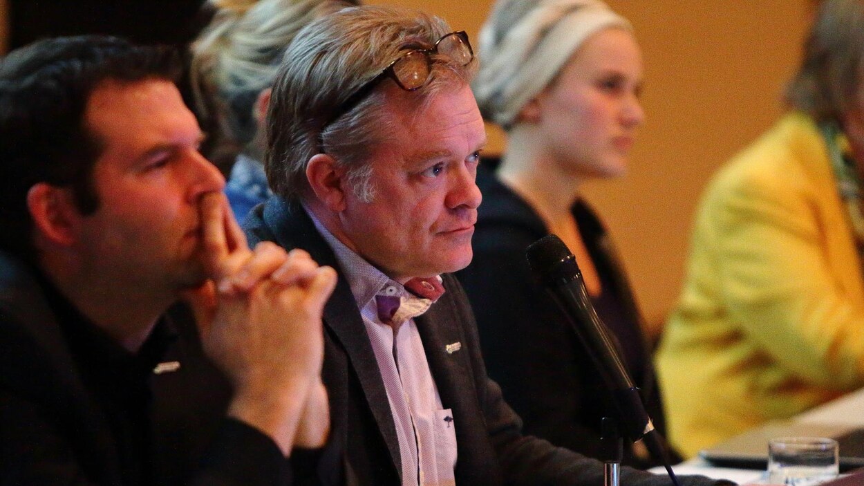 SaintMicheldeBellechasse pétition contre la hausse de salaire de 50 du maire RadioCanada