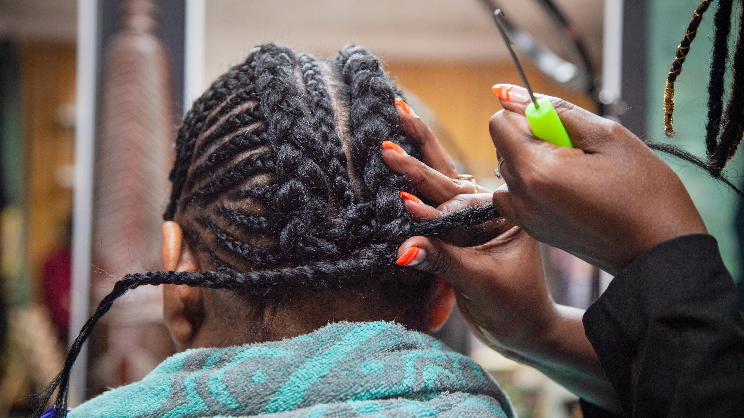 6 tresses collées