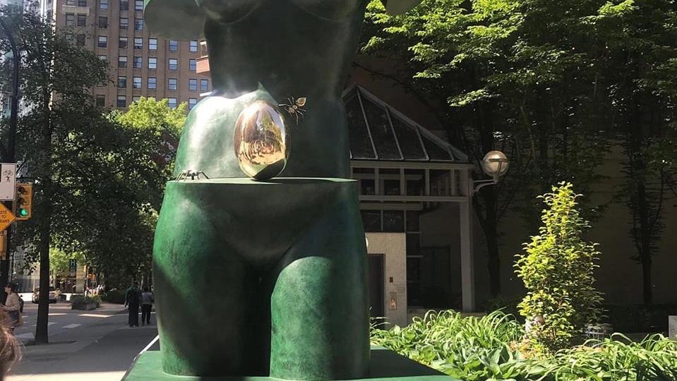 L'oeuf doré d'une sculpture de Dali dérobé au centre-ville de