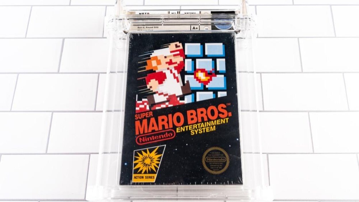 Un exemplaire de Super Mario Bros. se vend 2 M$ US, un nouveau record |  Radio-Canada