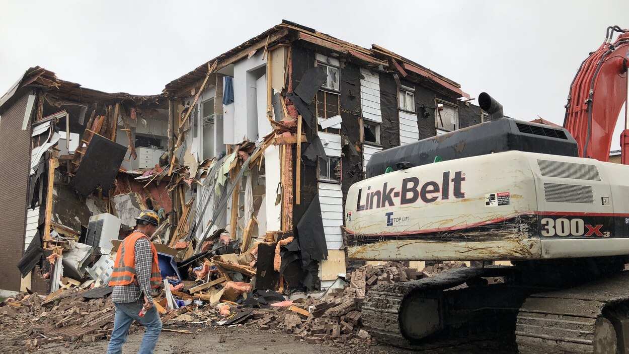 Quatre jours après la tornade tous les bâtiments évacués à Gatineau