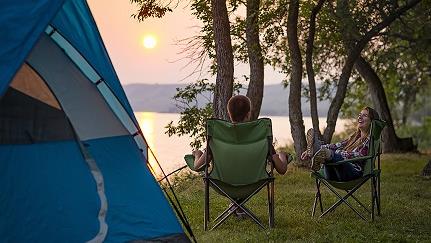 Le Camping Fait Place Au Glamping Radio Canada Ca