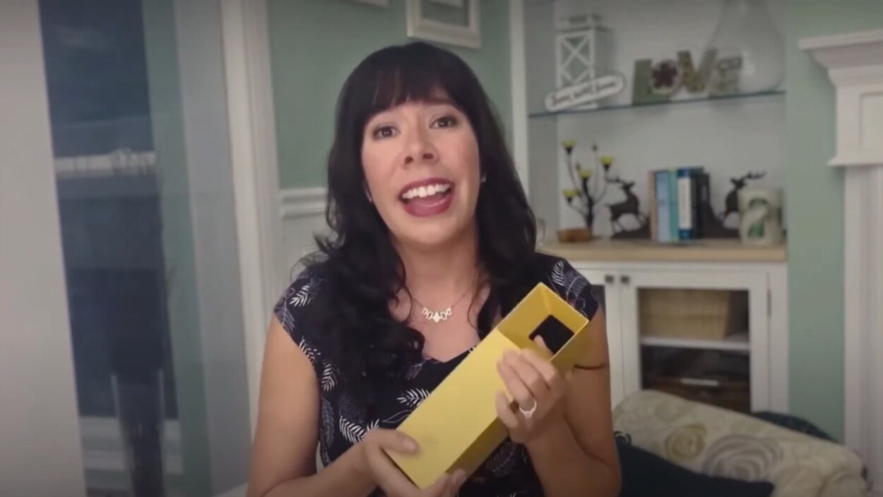 La réalisatrice Tracey Deer reçoit le prix pour le talent émergent du ...