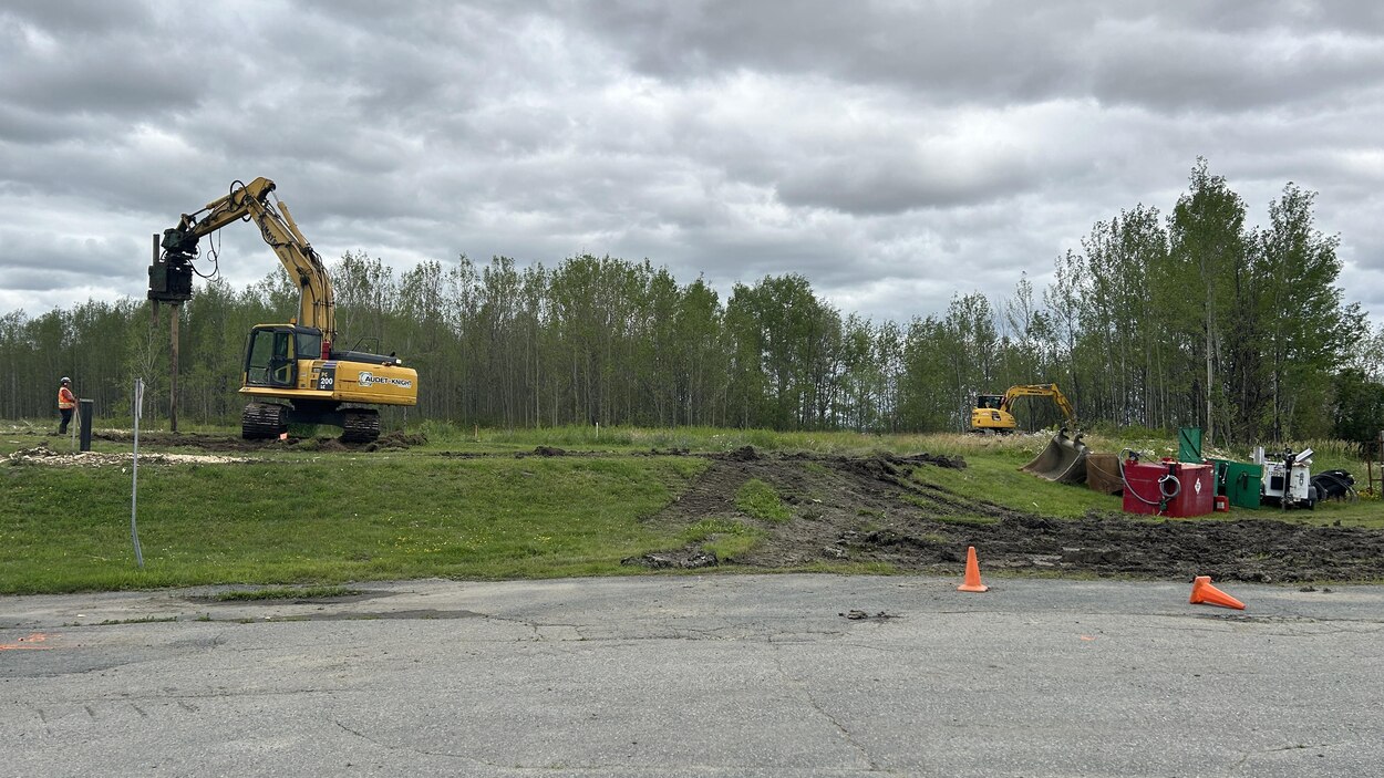 Début des travaux de reconstruction du CHSLD de Macamic | Radio-Canada