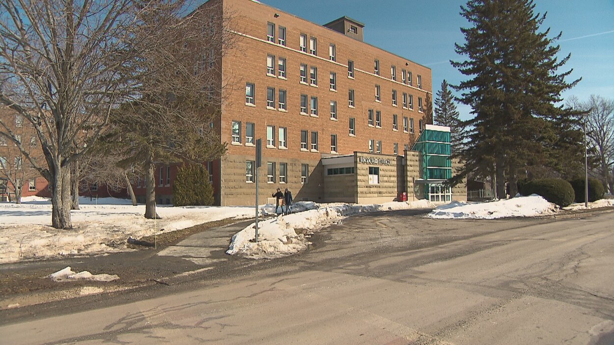 Des universités au NouveauBrunswick vont prolonger les mesures