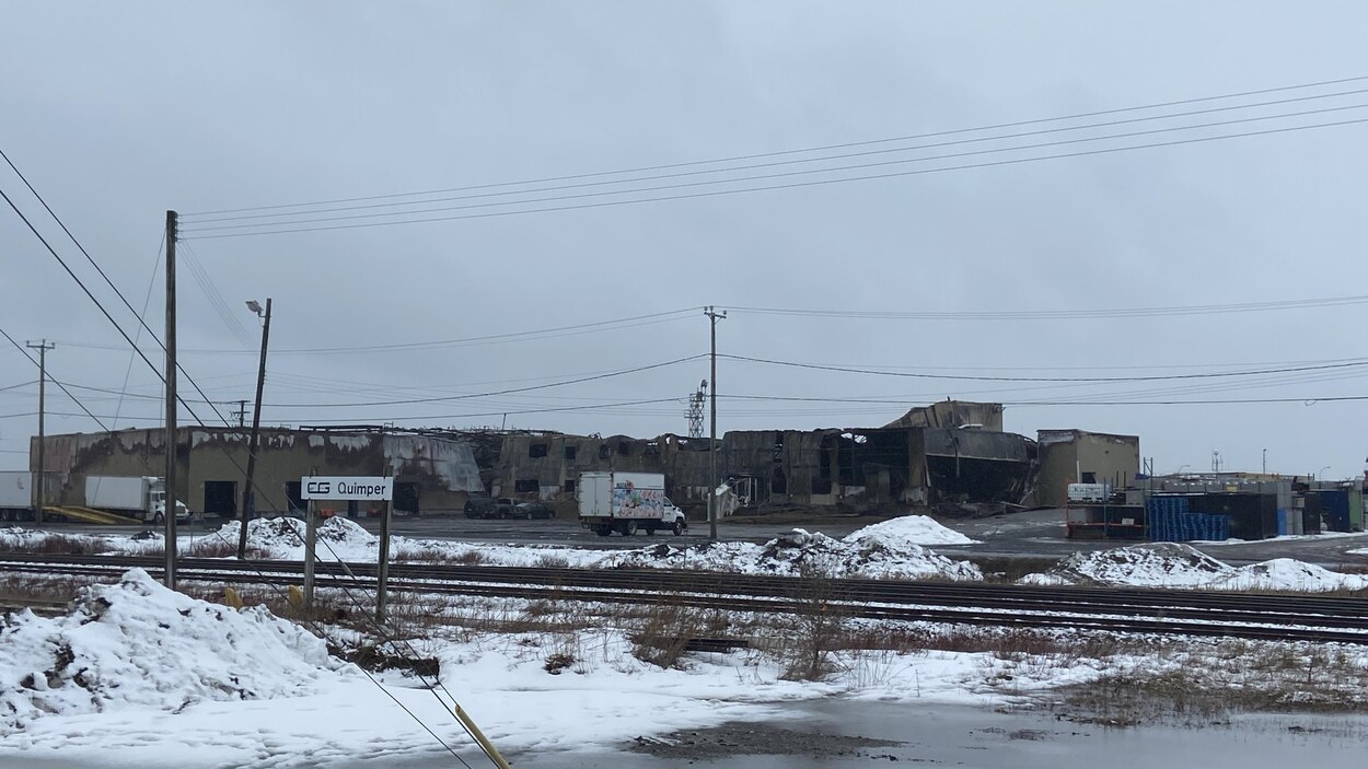 La division des crimes majeurs de la SQ enquête sur l’incendie à Matane ...