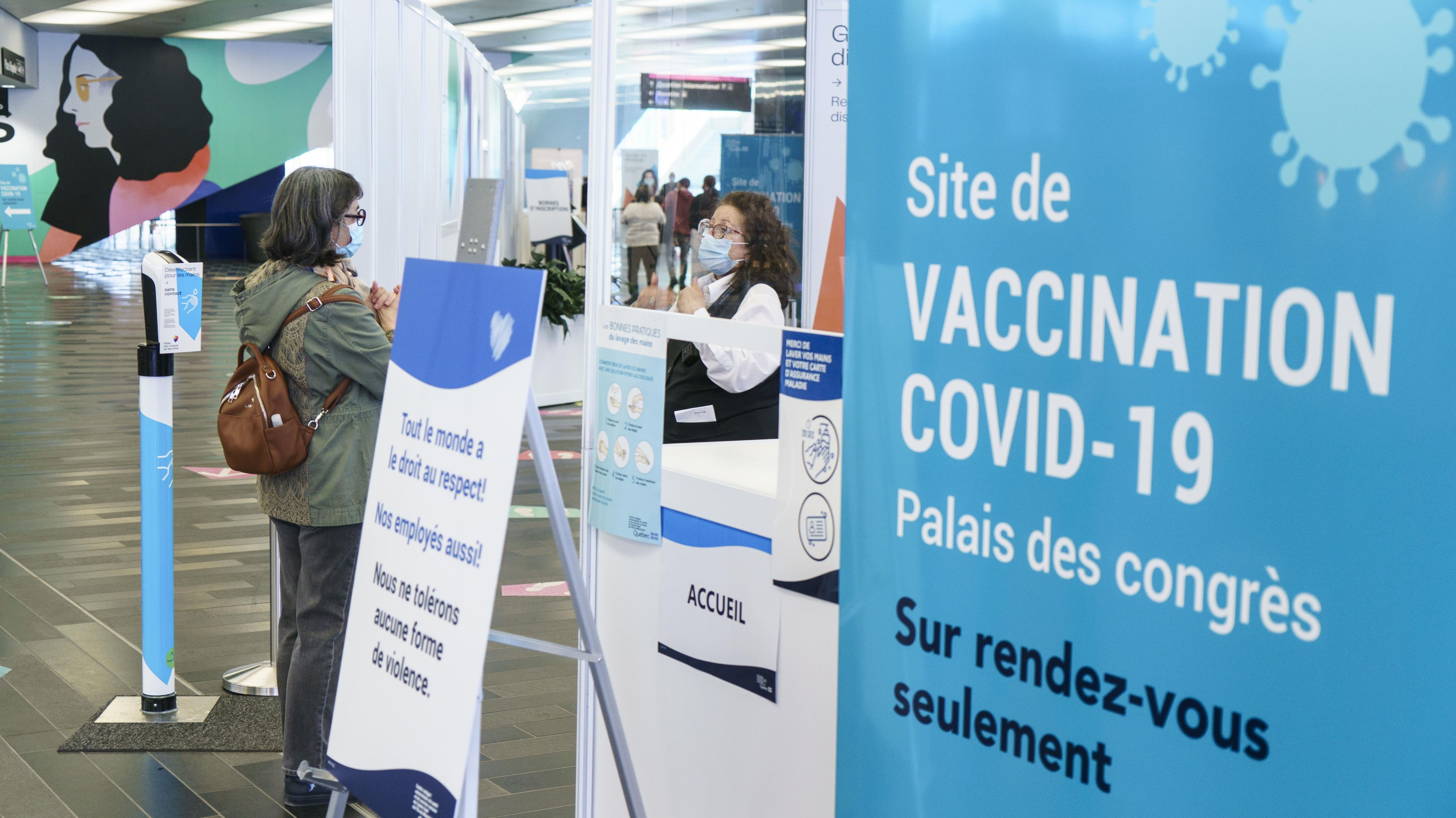 Una clínica de vacunación en Montreal.