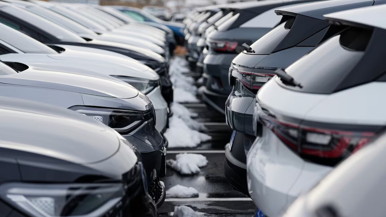 Québec gèle les subventions pour véhicules électriques | En bref ...
