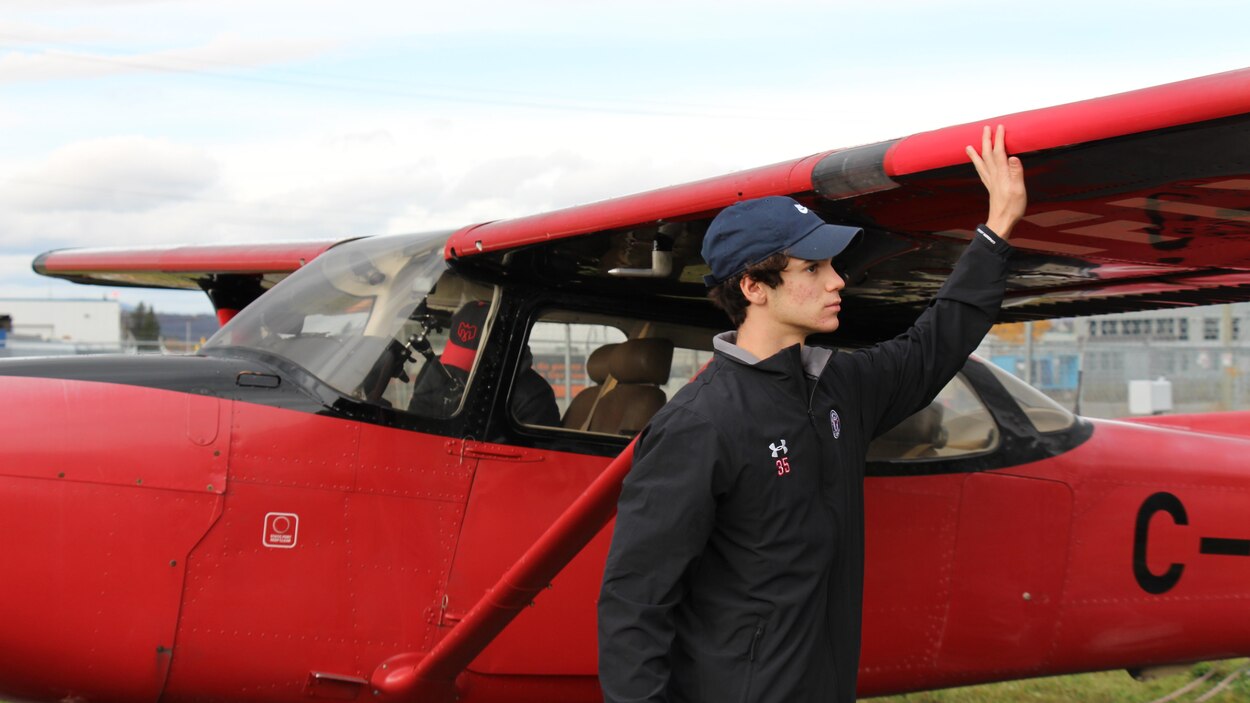William Rousseau, le gardien de but qui rêvait de voler RadioCanada