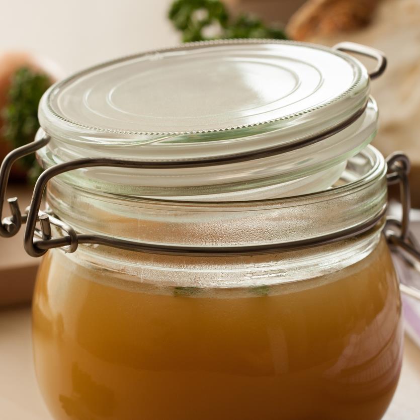 Aprender acerca 75+ imagen faire un fond de volaille avec une carcasse